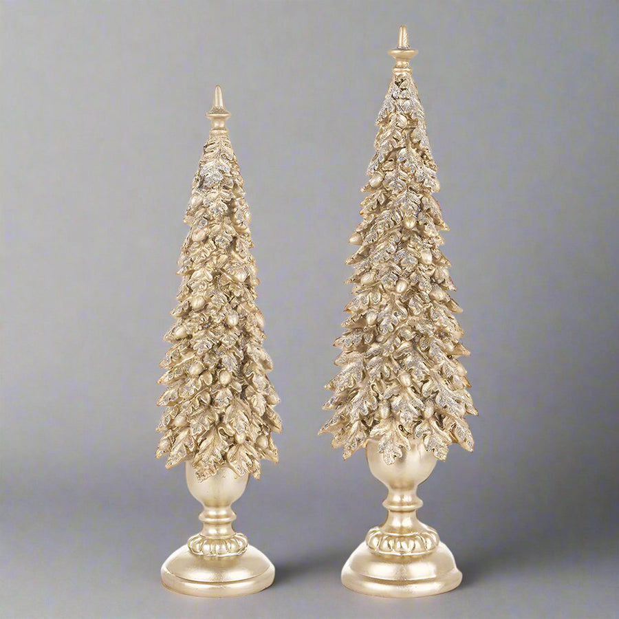 Aranyszínű, karácsonyi dekorációs fenyő kúp.