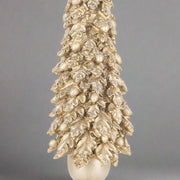 Aranyszínű, karácsonyi dekorációs fenyő kúp.