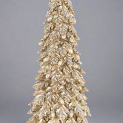 Aranyszínű, karácsonyi dekorációs fenyő kúp.