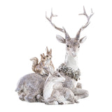 Spirit of the Forest szarvas figura oldalnézetben erdei állatokkal