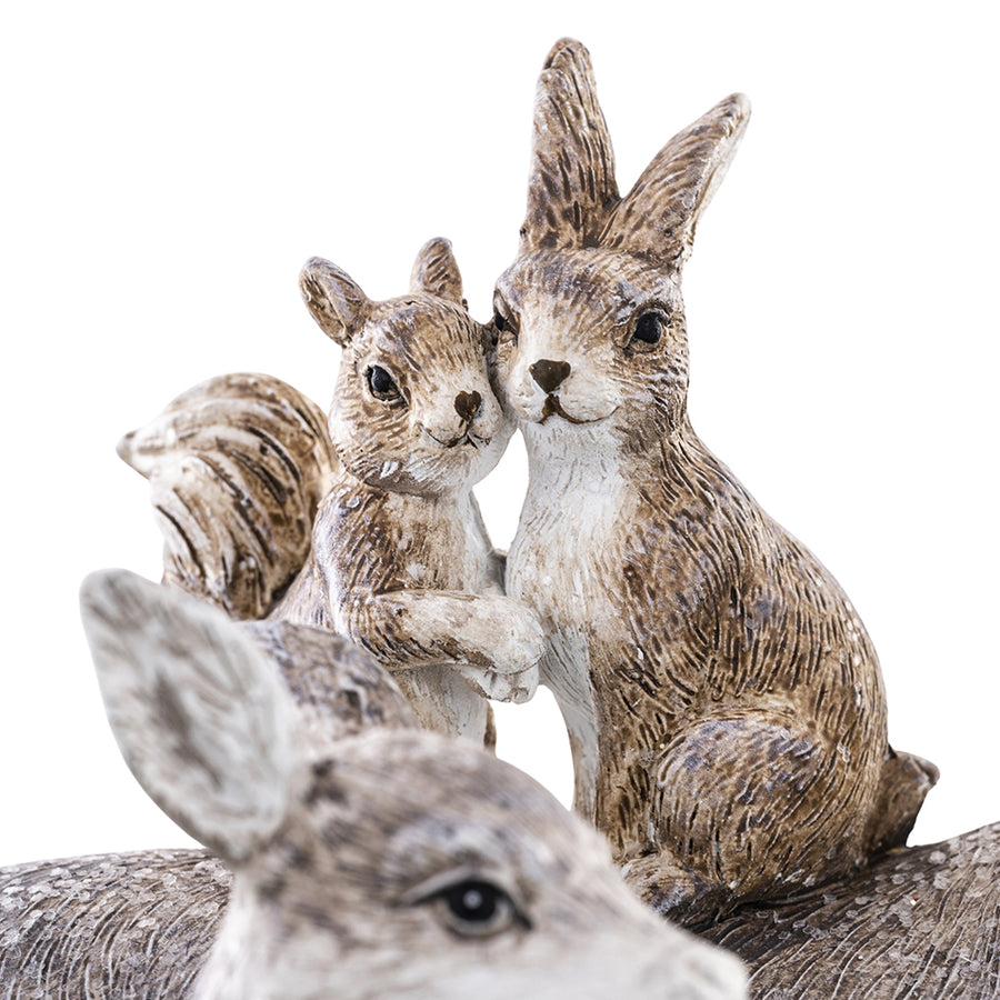 Nyuszi és mókus figurák a szarvas hátán – Spirit of the Forest