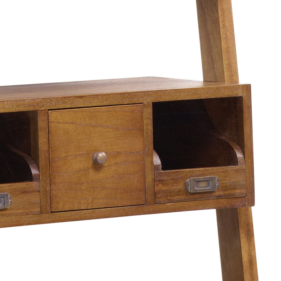 STAR fa állvány középső fiók és tároló részlet közelről