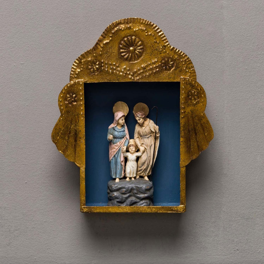 A Szent Családot ábrázoló dioráma.