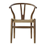 Barna színű, hajlított szilfából készült karosszék.