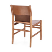 Teakfából és konyakszínű valódi bőrből készült, kortárs stílusú dizájn étkezőszék.