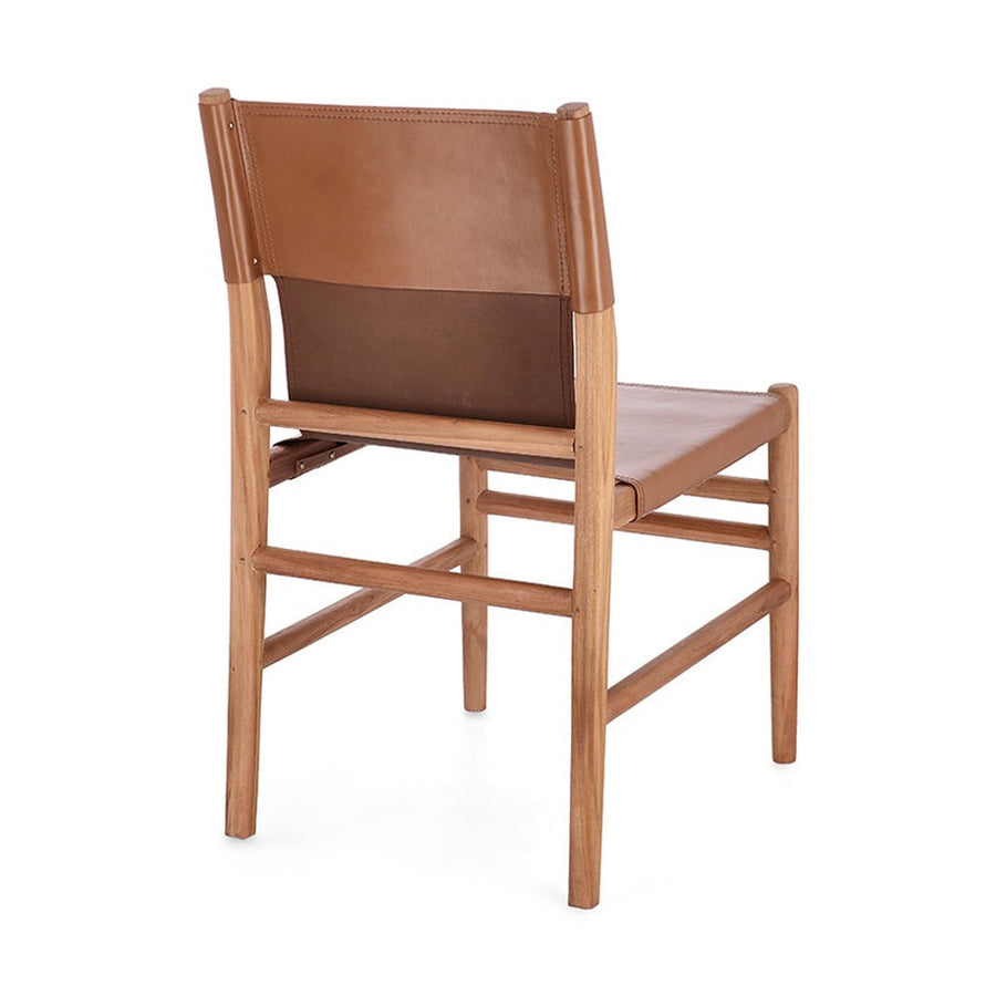 Teakfából és konyakszínű valódi bőrből készült, kortárs stílusú dizájn étkezőszék.
