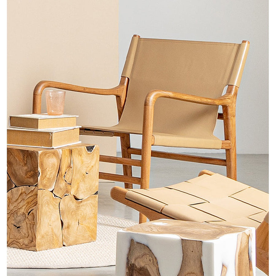 Taupe színű valódi bőrből készült, kortárs stílusú dizájn fotel.