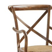 Thonet ihletésű, barna színű, tölgyfából és rattanból készült karosszék.