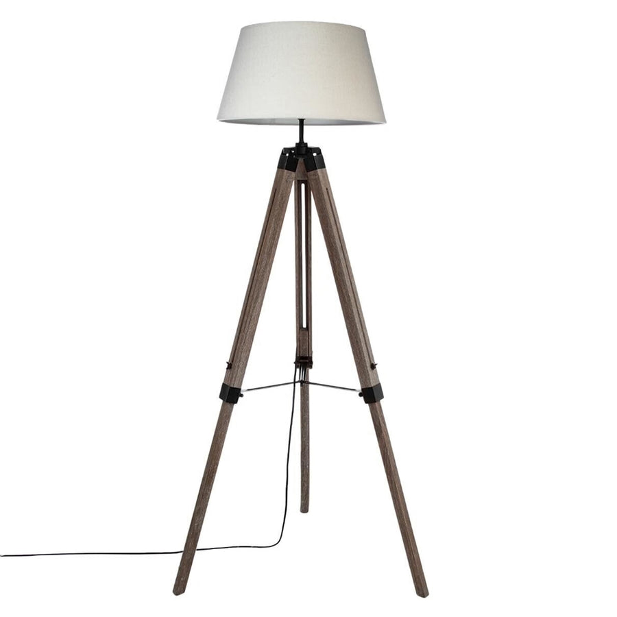 Tömörfából készült, vászon lámpabúrás, 3 lábú állólámpa.