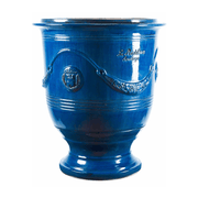 Kék mázas anduze kerámiakaspó a Vase d' Anduze Emaillés Tradition kollekcióból, Medici stílusú díszítéssel és fényes felülettel.