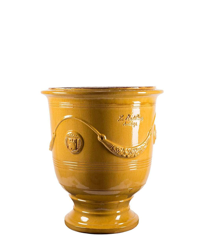 Provanszi stílusú, sárga mázas anduze kerámiakaspó a Vase d' Anduze Emaillés Tradition kollekcióból, Medici motívummal és fényes felülettel.