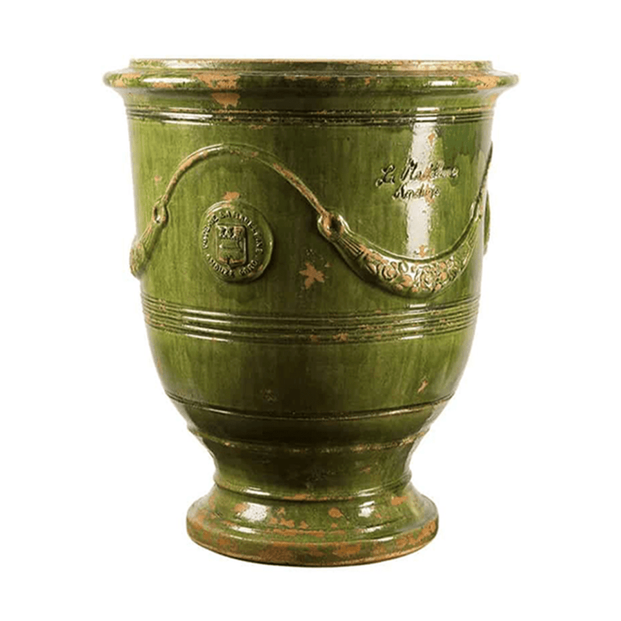 Provanszi stílusú, antik zöld mázas anduze kerámiakaspó a Vase d' Anduze Vieillis Tradition kollekcióból, Medici motívummal és fényes felülettel.