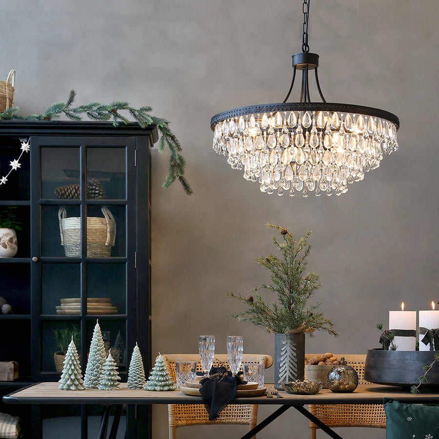 Versailles üvegcsillár 70 cm, stílusos enteriőrben, fekete bútorokkal