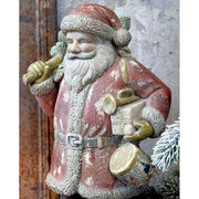 Antikolt felületű nagyméretű Mikulás figura.