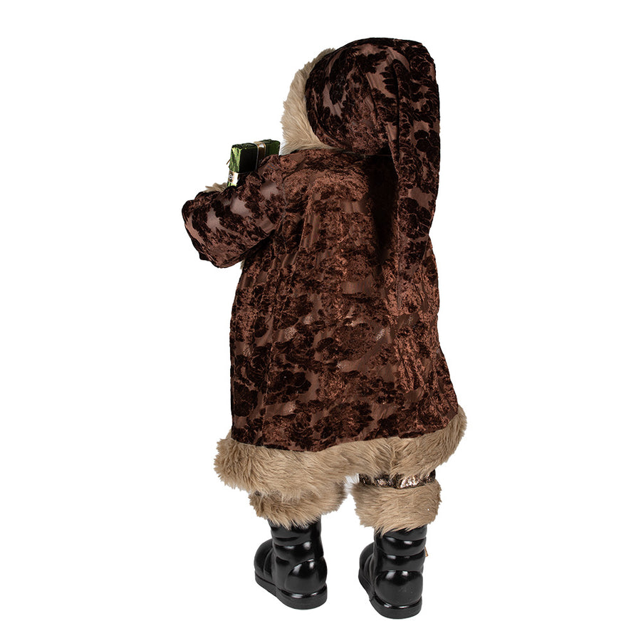 Barna és pezsgőszínű öltözetet viselő, dekoratív Télapó figura.