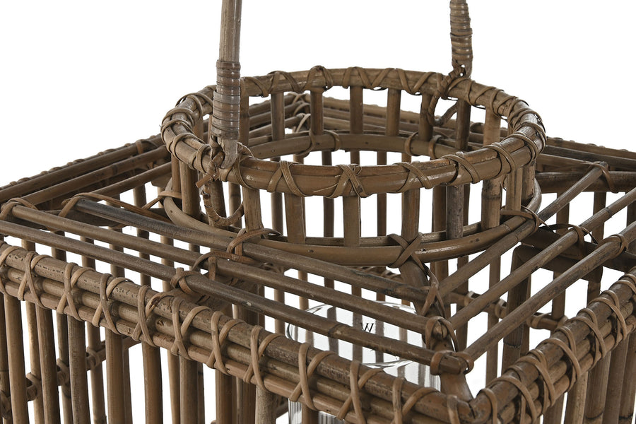 Natúr színű rattanből készült kézműves lámpás.