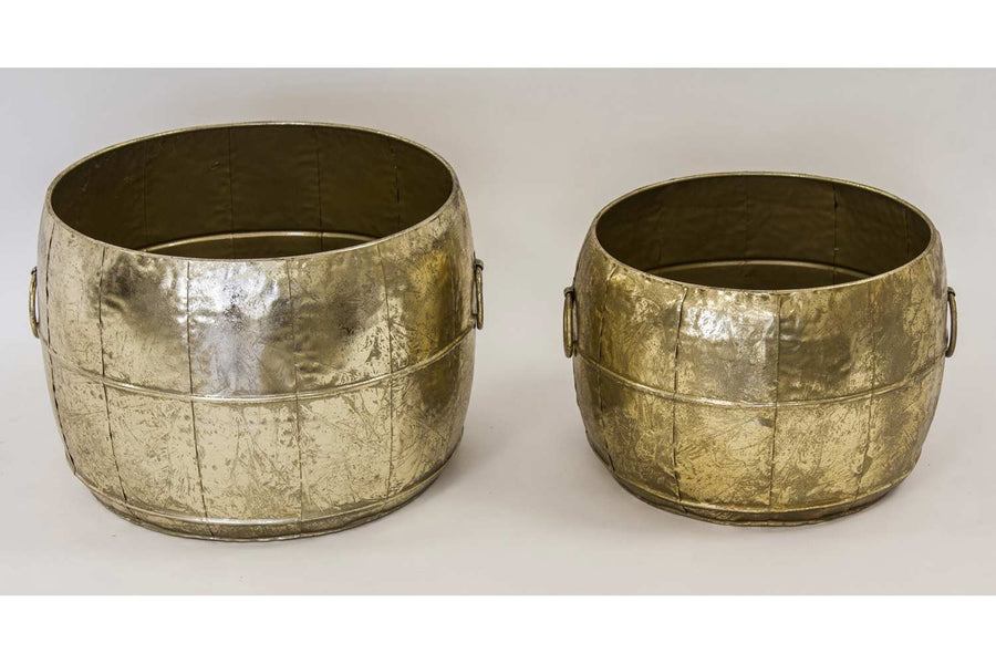 Kortárs, modern stílusú, antik arany színű, 28 és 31 cm átmérőjű, fém kaspó szett.