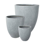 Prémium minőségű, nagyméretű, 34, 42 és 50 cm átmérőjű, fagyálló műgyantából készült, modern kortárs stílusú, beton hatású, szürke színű kültéri kaspószett 