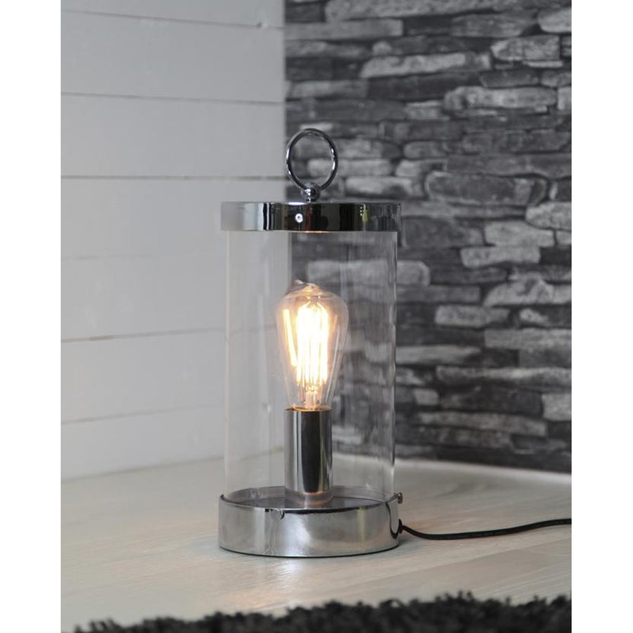 Clear Filament dekorációs izzó. Meleg fehér fényű LED dekorációs izzó áttetsző üveggel.