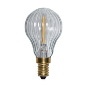 Clear Filament dekorációs izzó. Meleg fehér fényű LED dekorációs izzó áttetsző üveggel.