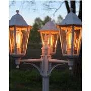 Clear Filament dekorációs izzó. Meleg fehér fényű LED dekorációs izzó áttetsző üveggel.