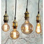 Vintage Gold dekorációs izzó. Meleg fehér fényű LED dekorációs izzó borostyánszín üveggel.