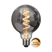 Heavy Smoke Filament meleg fehér fényű dekorációs LED vintage izzó füstszínű üveggel.