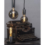 Heavy Smoke Filament meleg fehér fényű dekorációs vintage izzó füstszínű üveggel.