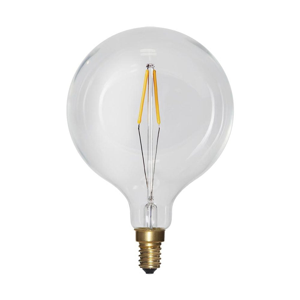 Clear Filament dekorációs izzó. Meleg fehér fényű LED dekorációs izzó áttetsző üveggel.