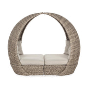 Kétdarabos, formatervezett, összetolható kerti pihenőágy.