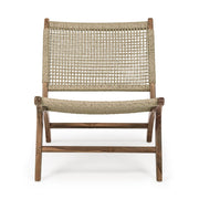 Kortárs stílusú, rusztikus pihenőszék, mikroszálas polipropilén kötélből szőtt ülőfelülettel és háttámlával.