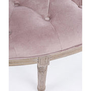 Gombbehúzásos kárpitázási technikával készült párnázás.