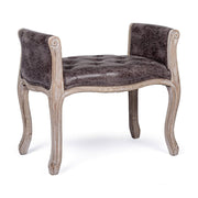 Koloniál stílusú, kaucsukfából készült, fekete műbőrrel kárpitozott ülőpad karfával.