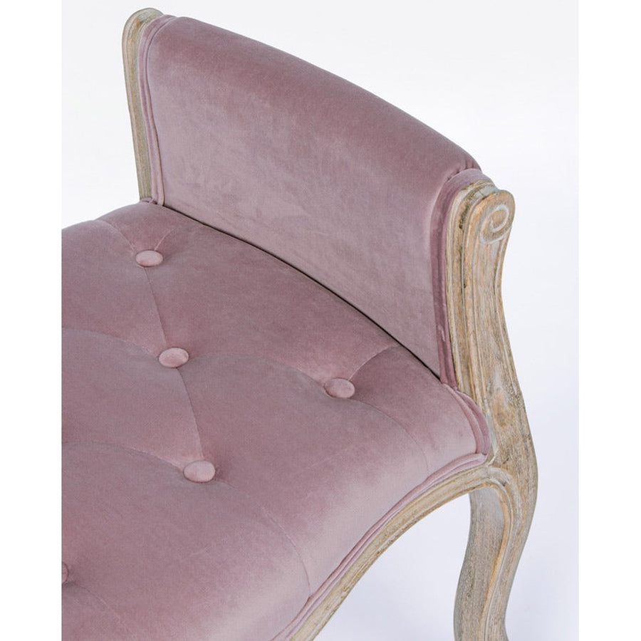 Gombbehúzásos kárpitázási technikával készült párnázás.