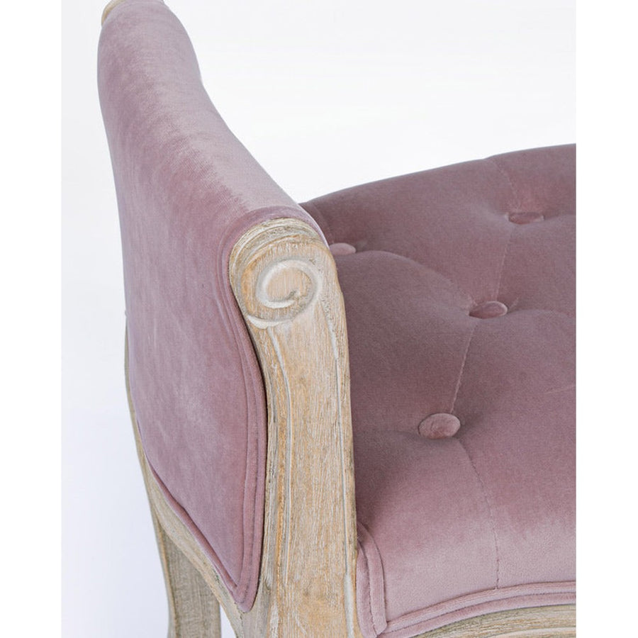 A karfa része is párnázott, kárpitozott.