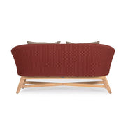 Design kerti kanapé, skarlátvörös olefin kötélszövéssel, szürke színű ülő és hátpárnákkal.