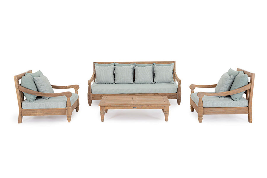 A Bali bútorszett kanapéja, két fotele és dohányzóasztala.