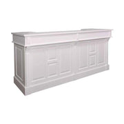 Country stílusú Fenyőfa bárpult faragott kazettadíszekkel. Teljes egészében fehér színű..