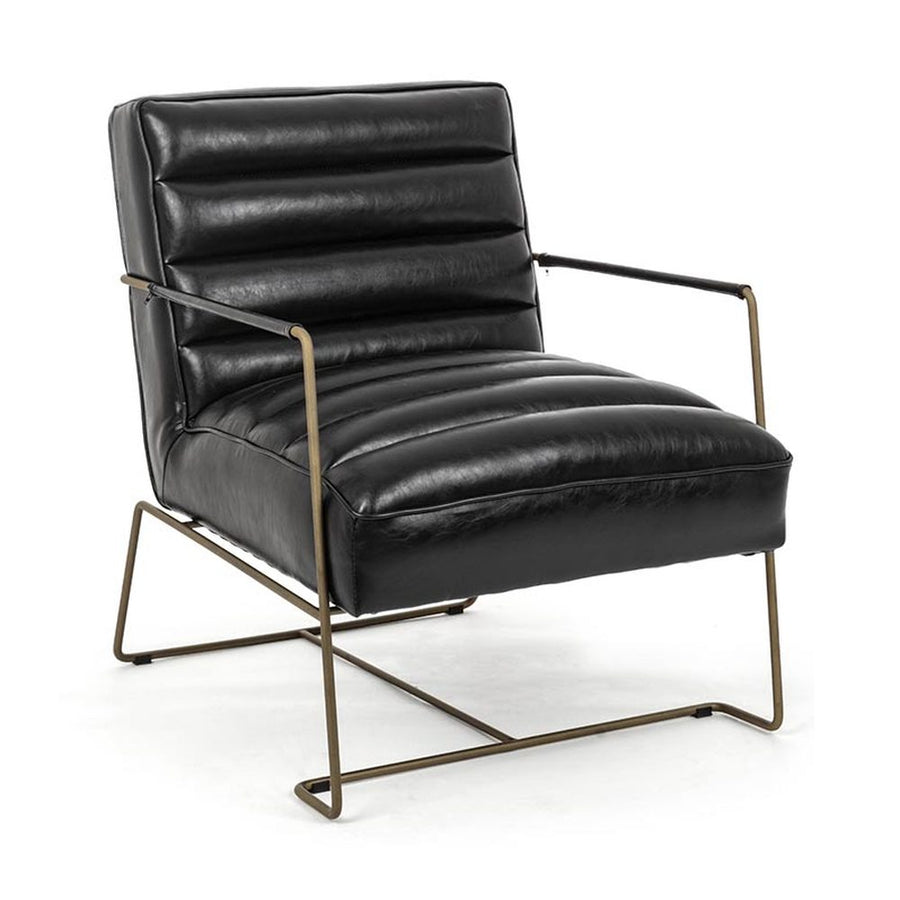 Egyedi formatervezésű, fekete műbőrrel kárpitozott kortárs stílusú fotel.