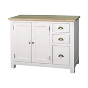 Fehér színű, tömör fenyőfából készült konyhaszekrény natúr tölgyfa fedlappal.