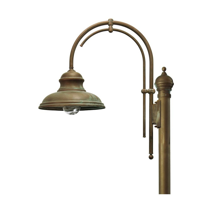 Vintage stílusú, antikolt sárgaréz színű, 308 cm magas kandeláber átlátszó üvegbúrával.