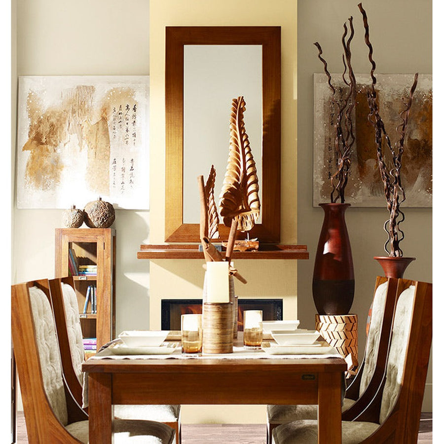 Loft stílusú mindifából készült bútorrak berendezett étkező.