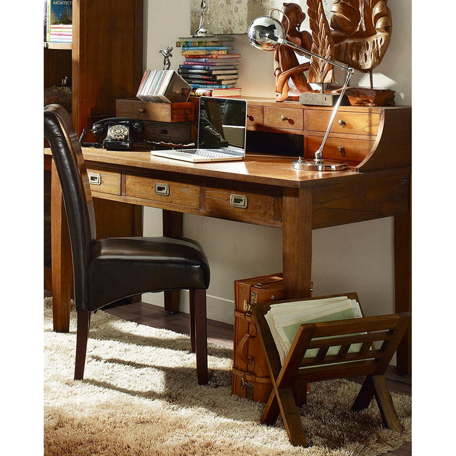 Loft stílusú dolgozószoba a Star kollekció bútoraival berendezve.