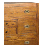 Loft stílusú, mindifából készült, kézműves tömörfa komód nyolc fiókkal.