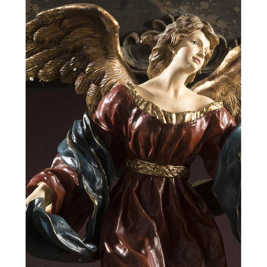 Barokkos megjelenésű, óriás méretű, 65,5 cm magas, antikolt felületű, karácsonyi angyal figura, óarany szárnyakkal.