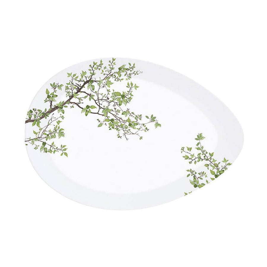 Zöldellő tavaszi faággal díszített, 24 cm hosszú, minőségi porcelánból készült kínáló tál díszdobozba csomagolva.