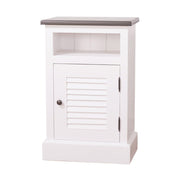 Klasszikus stílusú, antikolt fehér színű éjjeliszekrény sötétbarna fedlappal zsalugáteres ajtóval.