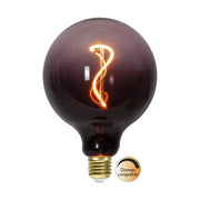 Colourmix dekorációs izzó. Meleg fehér fényű LED dekor izzó, füstüveg és mályva átmenetes üvegbúrával. 