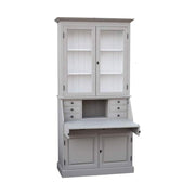 Szürke és fehér színű, kétosztatú szekreter szekrény. A felső részen vitrines tároló, az alsó részen  lehajtható írópad, hat kisebb és két nagyobb fiók, valamint az ajtós tároló lett kialakítva.