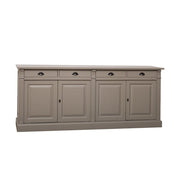 Kétosztatú country és klasszikus stílusú fenyőfa tálaló négy fiókkal, és kétszer két ajtós tárolóval. Színe: világosszürke, belül krémszínű.